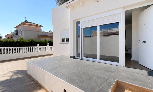 Endursala - Raðhús -
Orihuela Costa - Los Altos