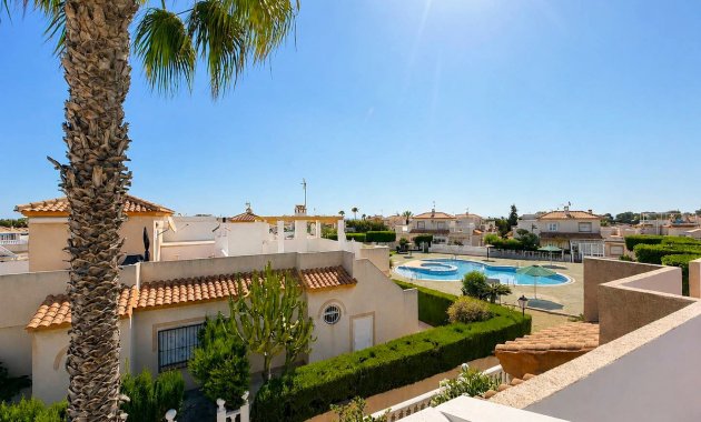 Endursala - Raðhús -
Orihuela Costa - Los Altos