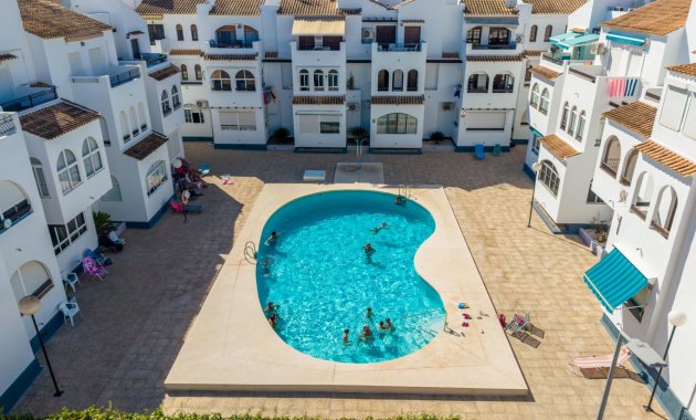 Endursala - Apartament / Duplex -
Torrevieja