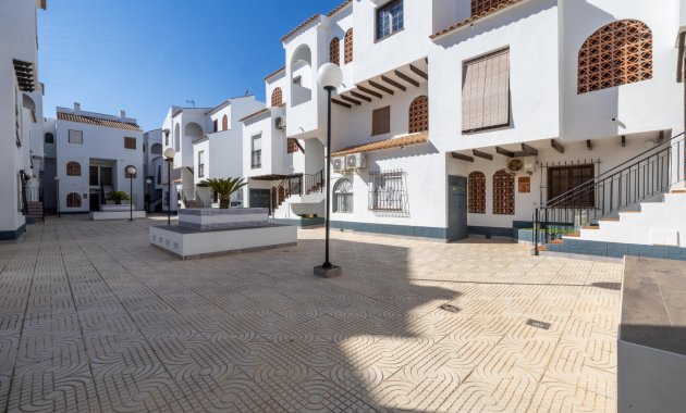 Endursala - Apartament / Duplex -
Torrevieja