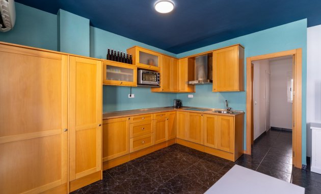 Endursala - Apartament / Duplex -
Torrevieja