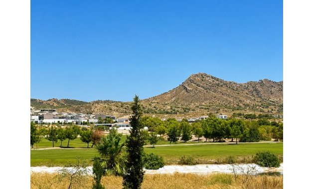 Resale - Villa -
Altaona Golf and Country Village - Altaona Golf - Country Village