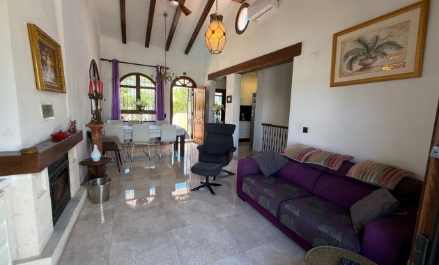 Resale - Villa -
Orihuela - Costa Blanca