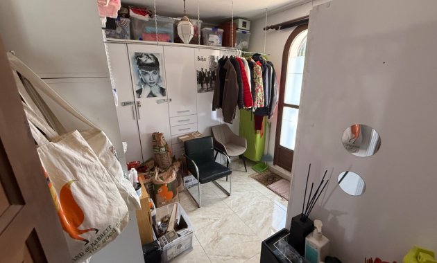 Resale - Villa -
Orihuela - Costa Blanca