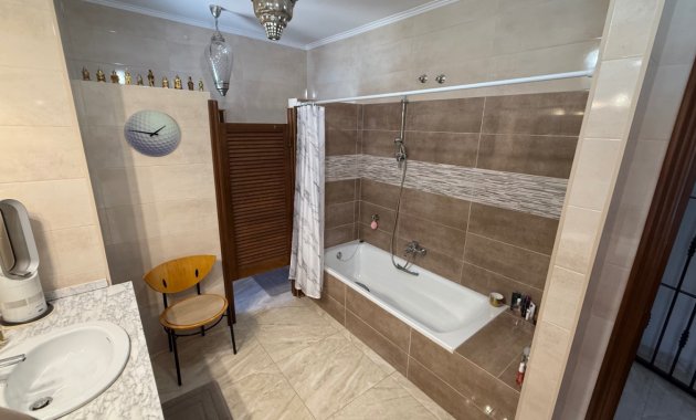 Resale - Villa -
Orihuela - Costa Blanca
