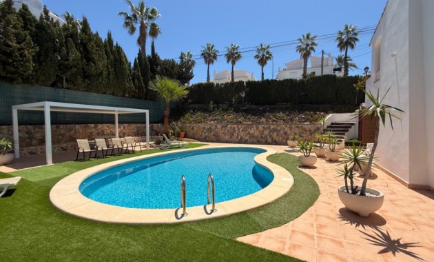 Resale - Villa -
Orihuela - Costa Blanca