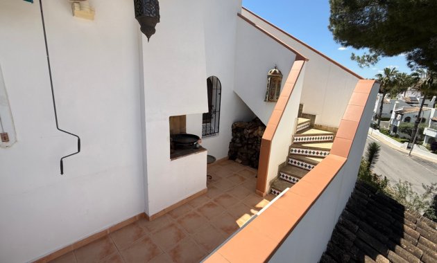 Resale - Villa -
Orihuela - Costa Blanca